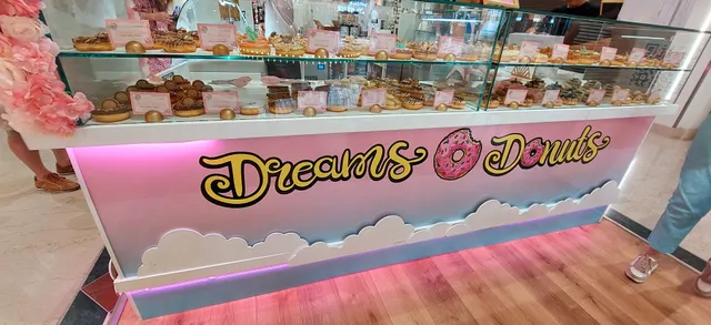 Dreams Donuts
