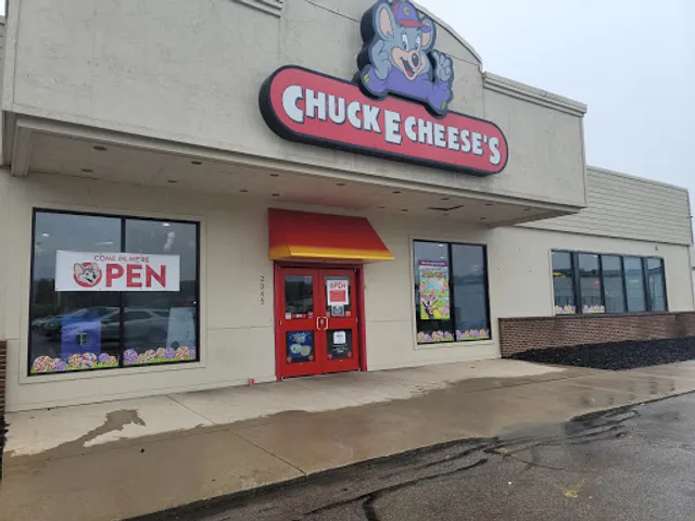 Chuck E. Cheese