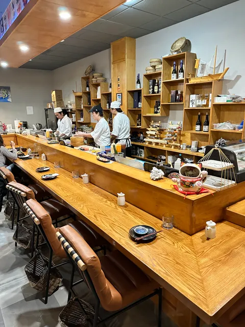 Ryoshi Sushi & Izakaya