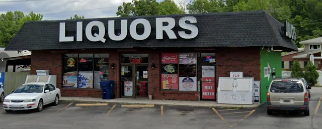 Cloverleaf Liquors