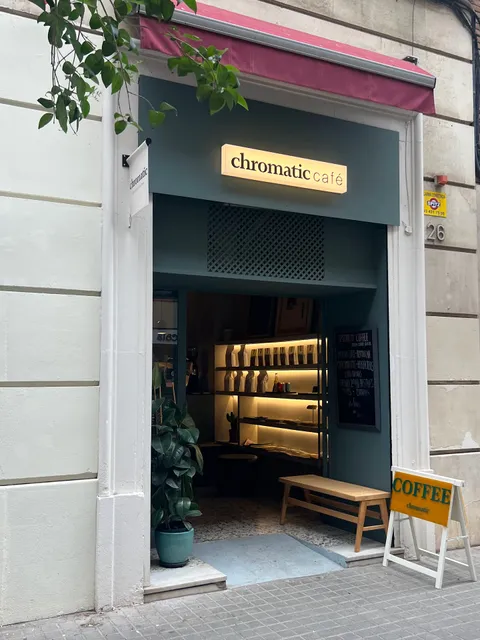 CHROMATIC Café