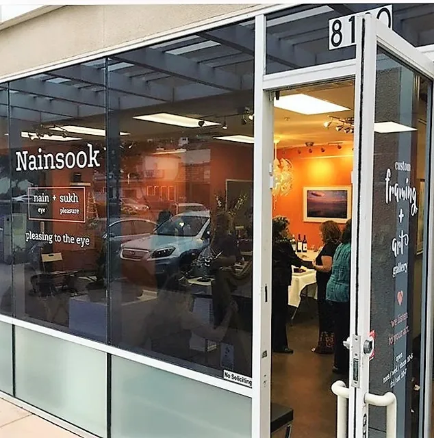 Nainsook Framing & Art
