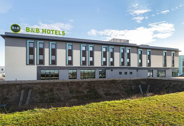 B&B Hotel Massieux Genay