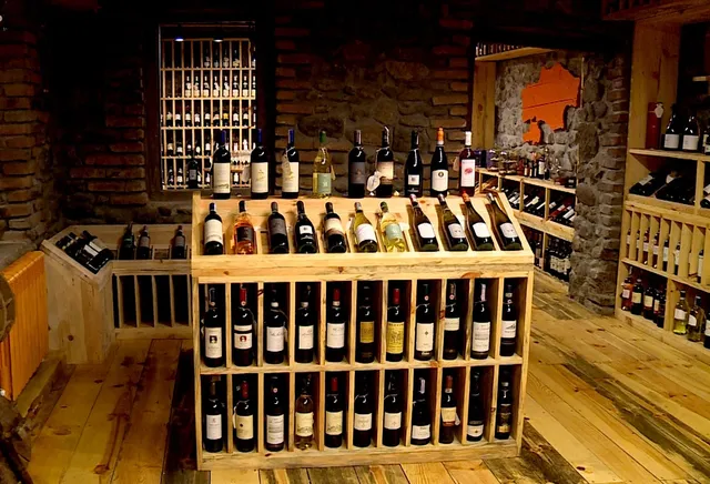 Carahunge Cafe & More