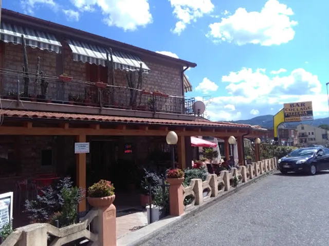 Bar Pizzeria Collage