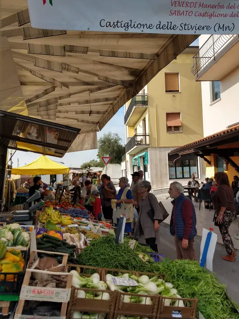 Weekly market Manerba Del Garda