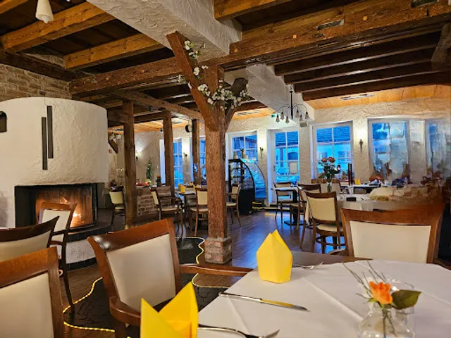 Alter Speicher am Bahndamm