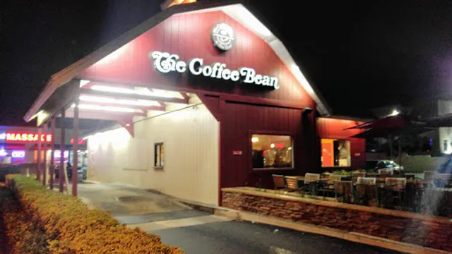 The Coffee Bean & Tea Leaf