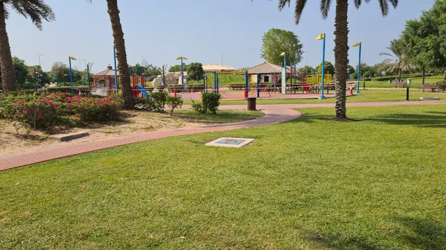 Abu Dhabi Corniche Park