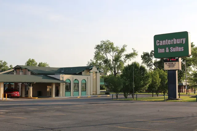 Canterbury Inn & Suites.Parsons,KS 67357