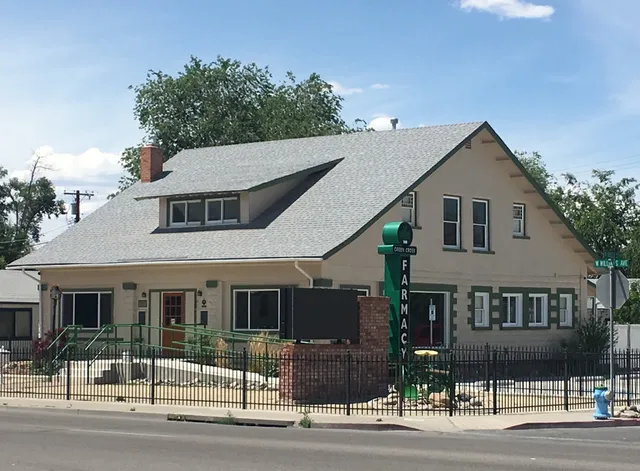 The Green Cross Farmacy