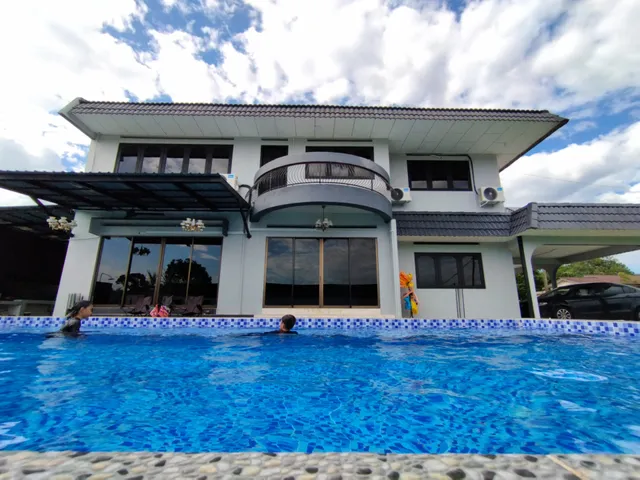 HOMESTAY 39 Private Pool Perak (muslim sahaja)