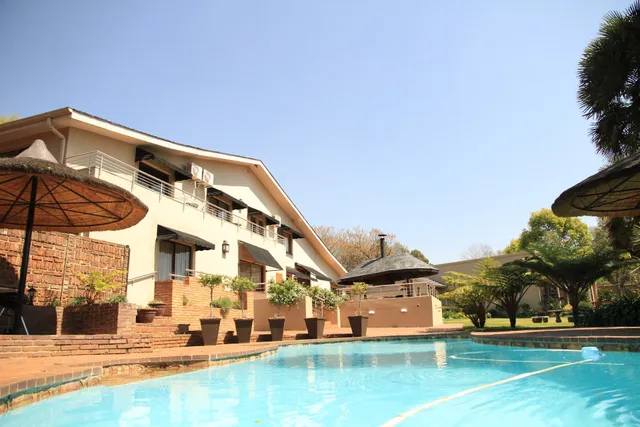 125 on Van Buuren Road Guest House