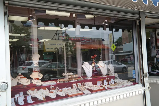 Carbo International Jewelers