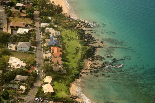 Maui Beach Walk
