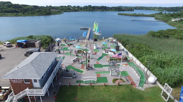 Puff & Putt Mini Golf & Boat Rentals