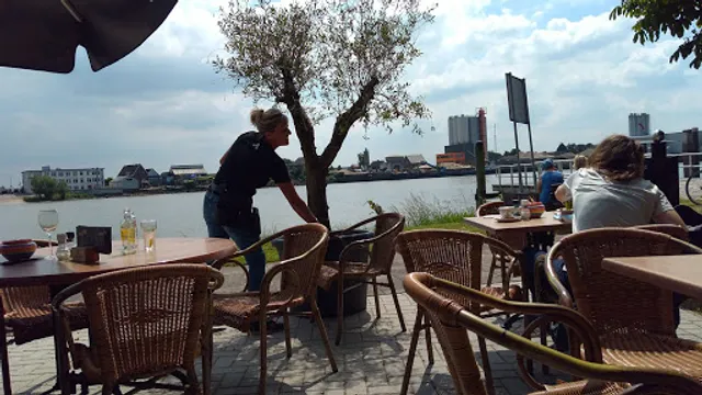 Cafetaria en Brasserie De Veerpoort