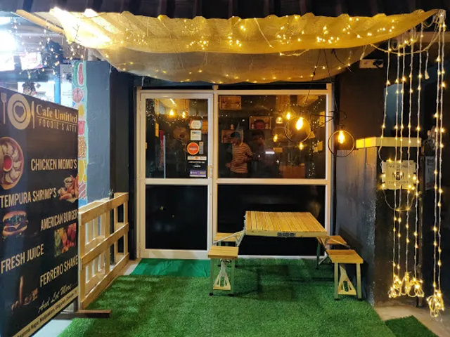 Cafe untitled (foodie's atti)