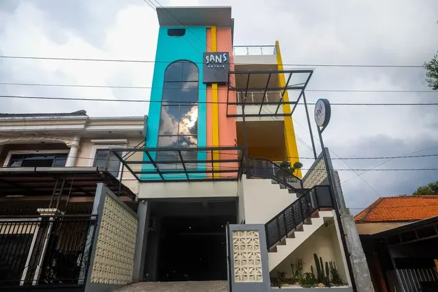 SANS Hotel Premiere Majapahit Semarang