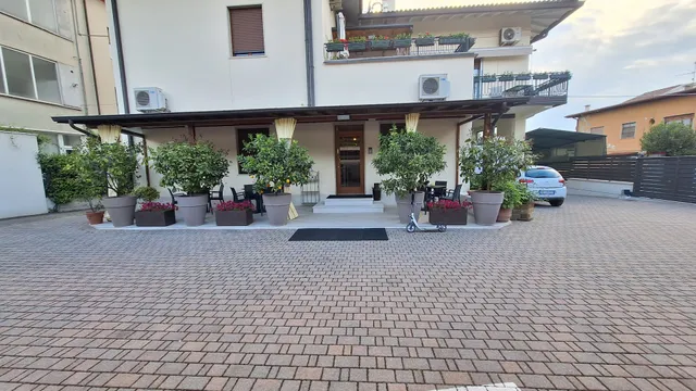 La Mimosa Lazise - di Treemme Holidays Sas