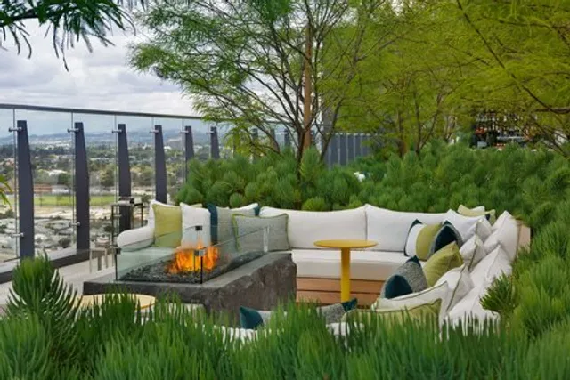 The Viv Hotel, Anaheim, a Tribute Portfolio Hotel