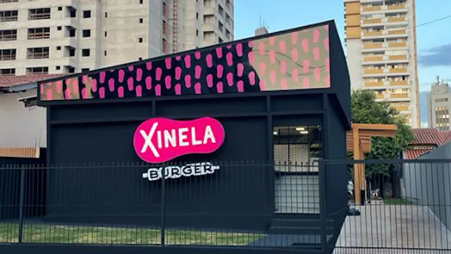 Xinela Burger
