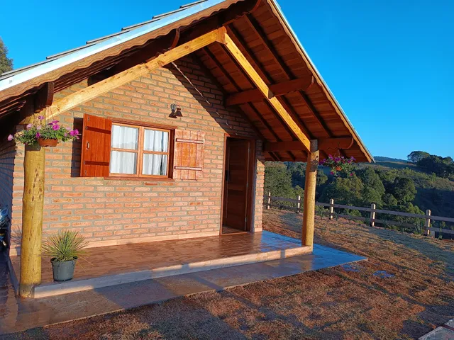 Pousada rota nas montanhas