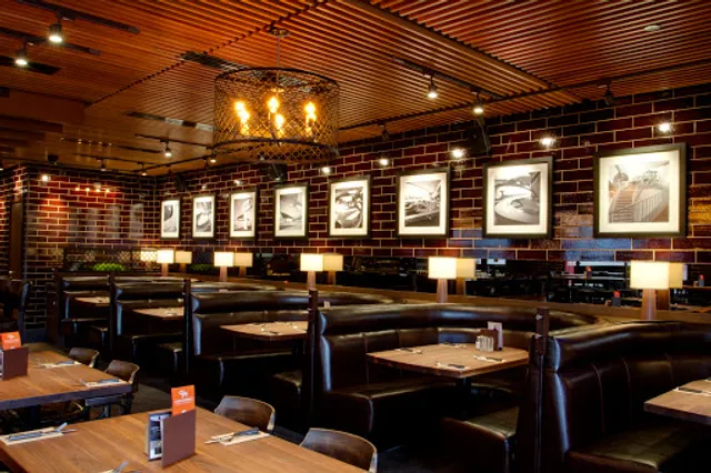 Browns Socialhouse Maple Ridge