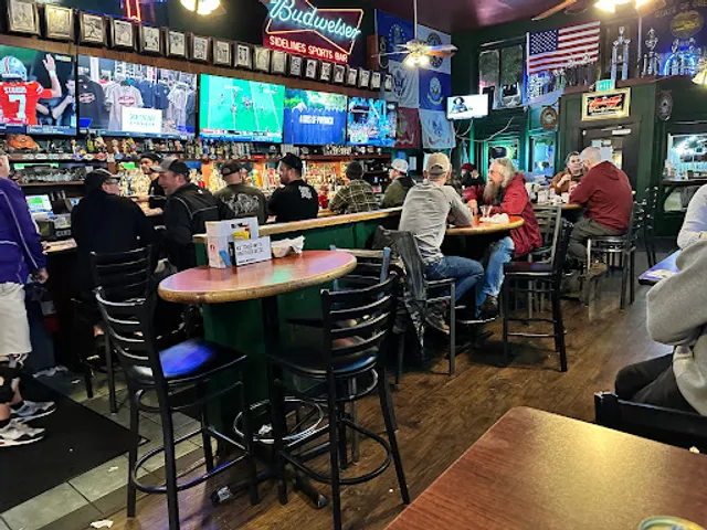 Sidelines Sportsbar & Grill