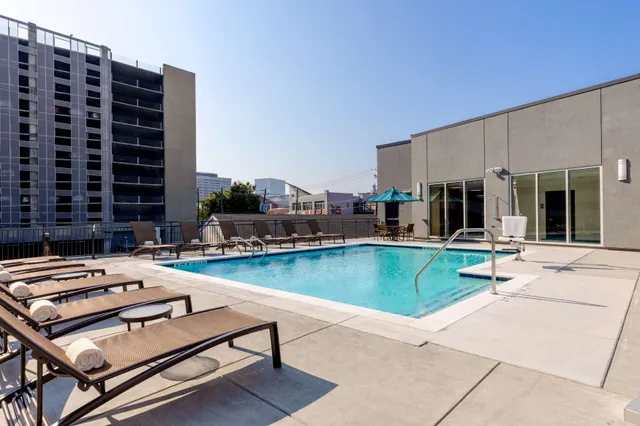 Hyatt Place Atlanta / Centennial Park