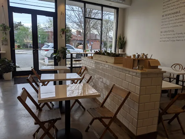 Rooted Juicery & Kitchen