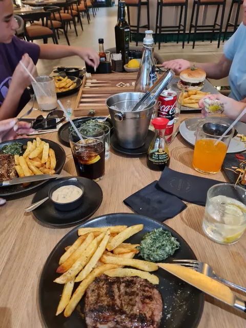 George's Grill House Bedford