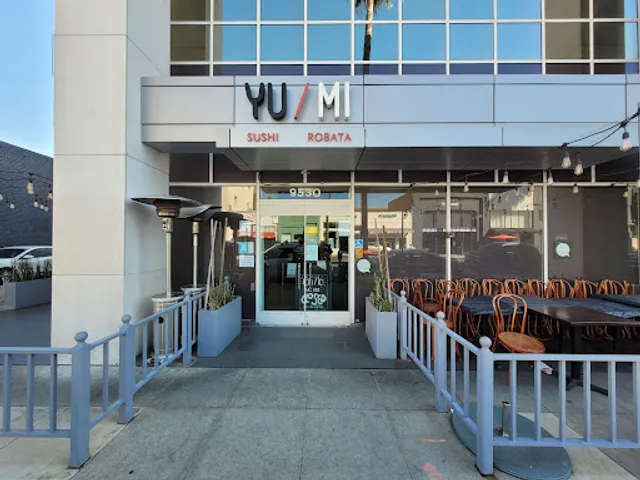 YU/MI Sushi