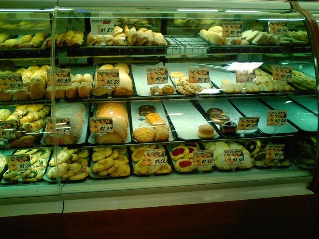 Town & Country Shopping Center