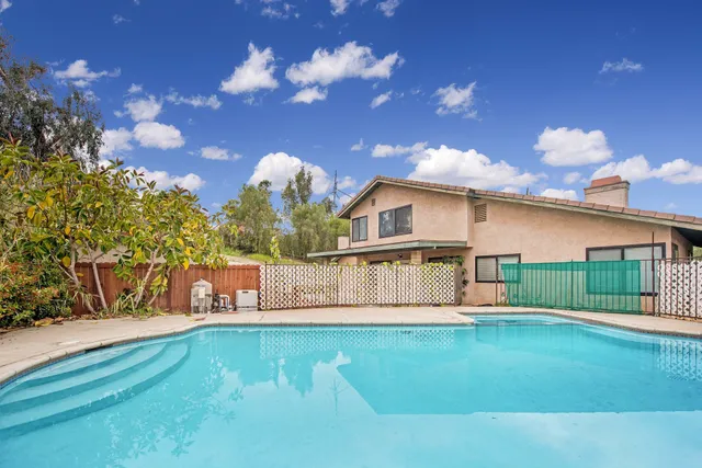 RE-Story Team by Kevin Allen