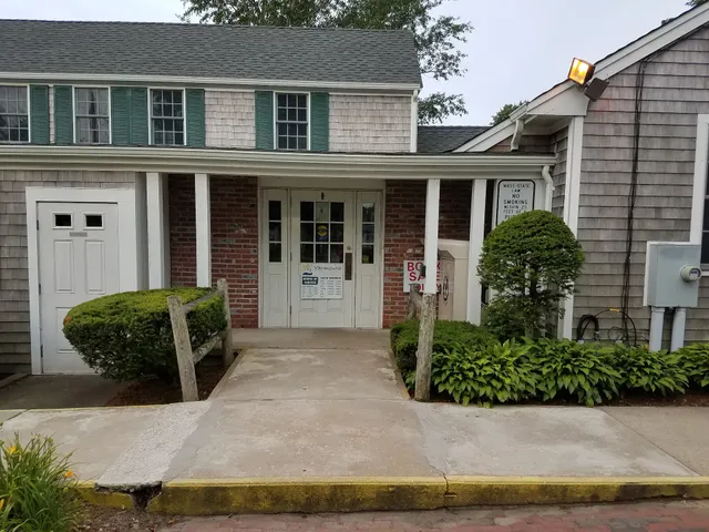 South Yarmouth Library