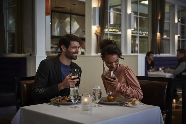 FARM Restaurant + Bar