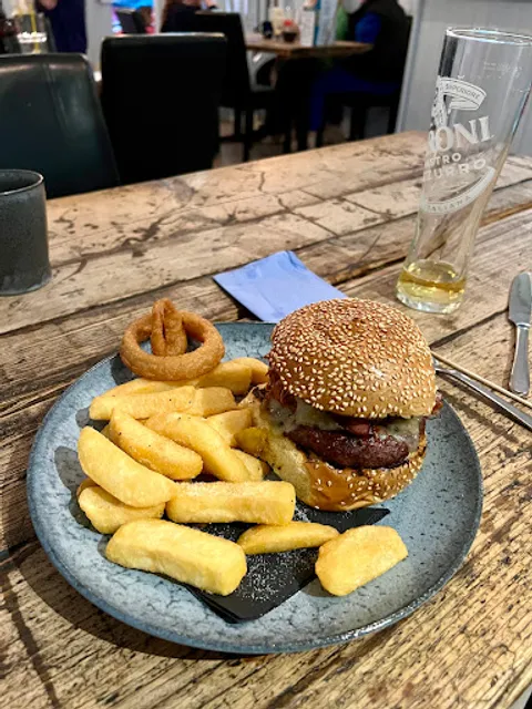 Igloo Restaurant - Cirencester