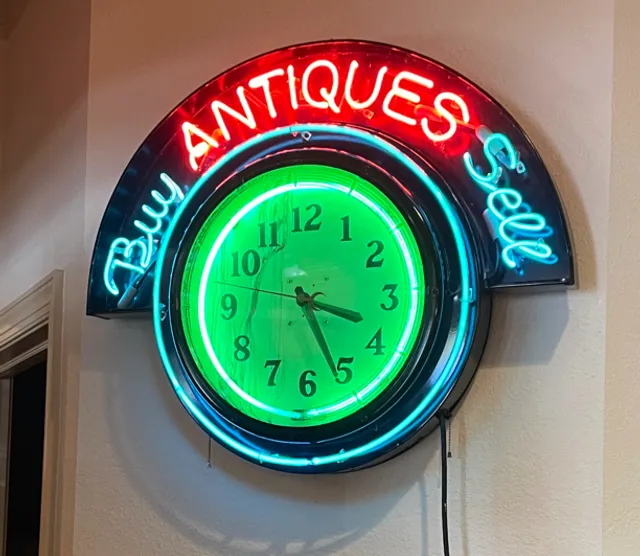 Treasures A-Z Antiques & Appraisals
