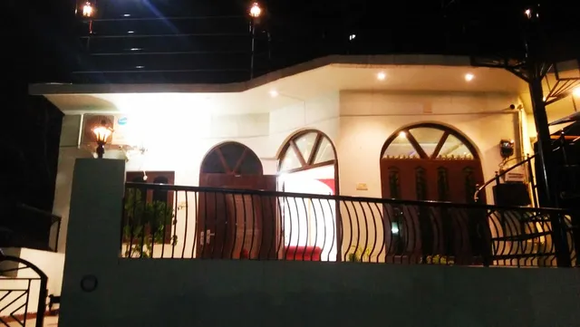 On The Rocks, Bungalow in Mount Abu