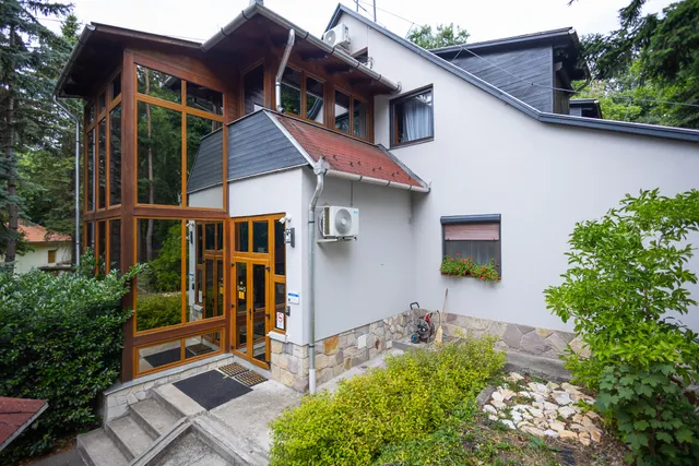 4 Évszak Völgyhotel***