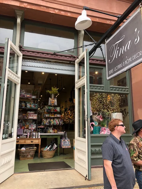 Tina's on The Strand