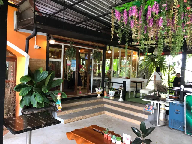 The Park Cafe & Restaurant