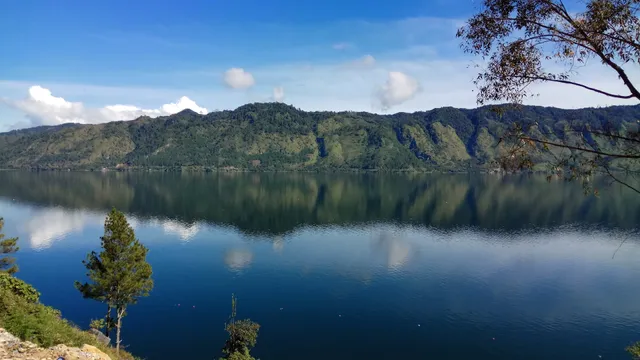 Lake Laut Tawar