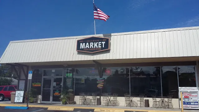 Belleair Market - your corner store