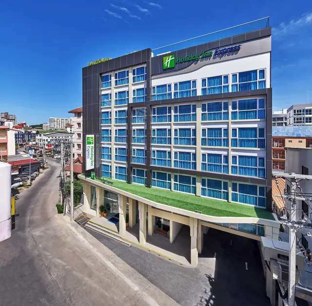 Holiday Inn Express Pattaya Central by IHG