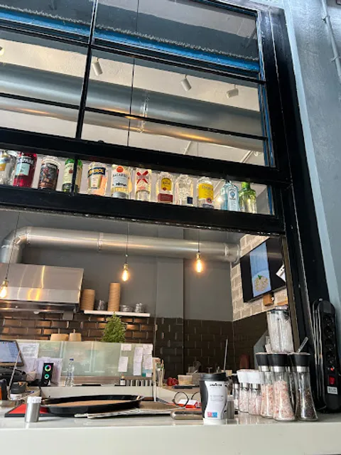 Pasta e Cocktail Bar