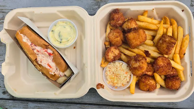 Oak Bay Snack & Dairy Bar