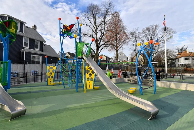 Bobbie Lewis, Jr. Playground