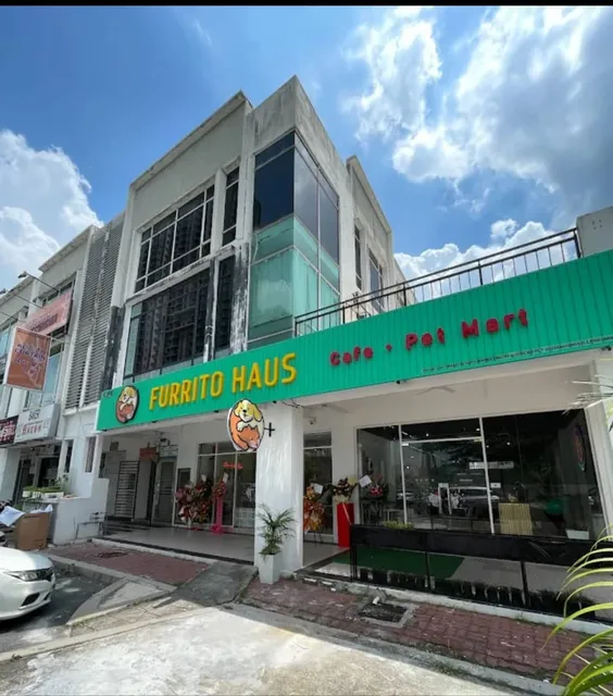 Furrito Haus Cafe & Pet Mart